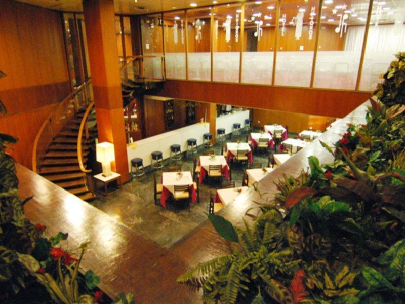 Iniohos Hotel Athens Exterior photo