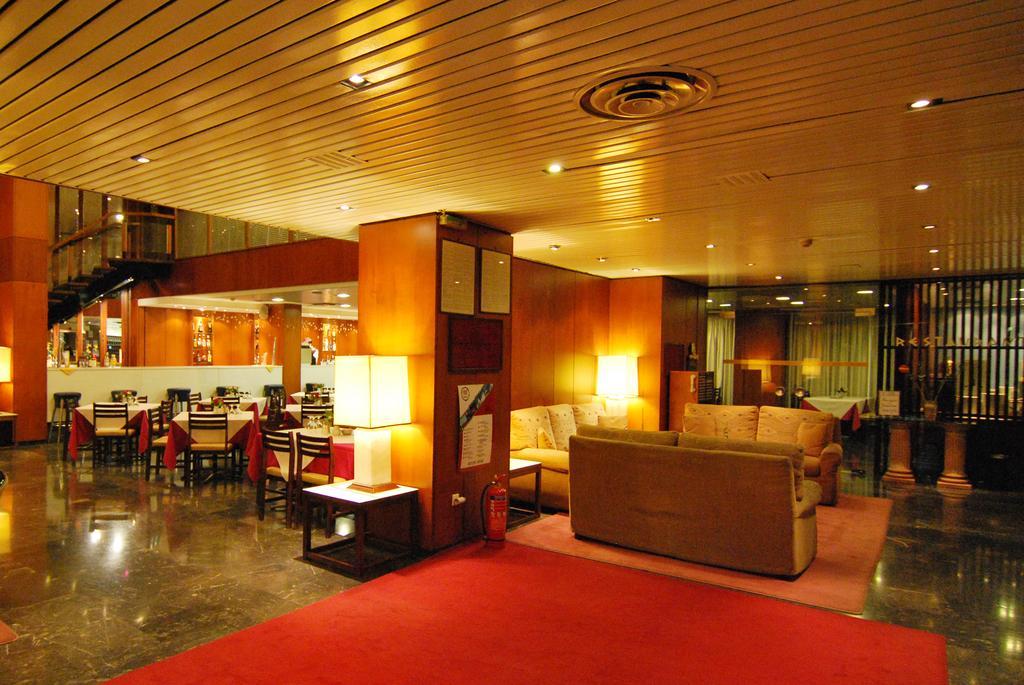 Iniohos Hotel Athens Exterior photo